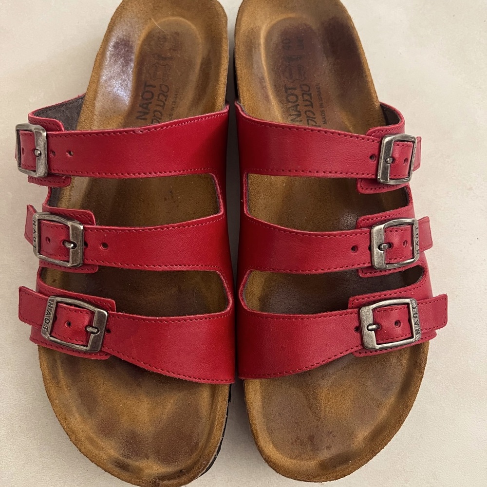 Naot Red Leather Austin Sandals Sz 40